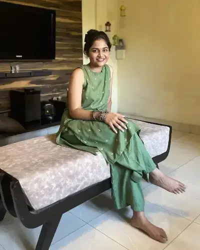 Safdarjung Enclave Call Girls