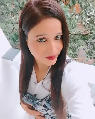 Call Girls in Safdarjung Enclave